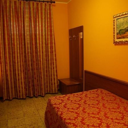 Hotel San Pellegrino Spilamberto ภายนอก รูปภาพ