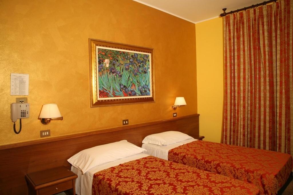 Hotel San Pellegrino Spilamberto ห้อง รูปภาพ