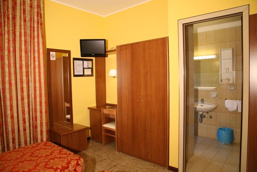 Hotel San Pellegrino Spilamberto ห้อง รูปภาพ