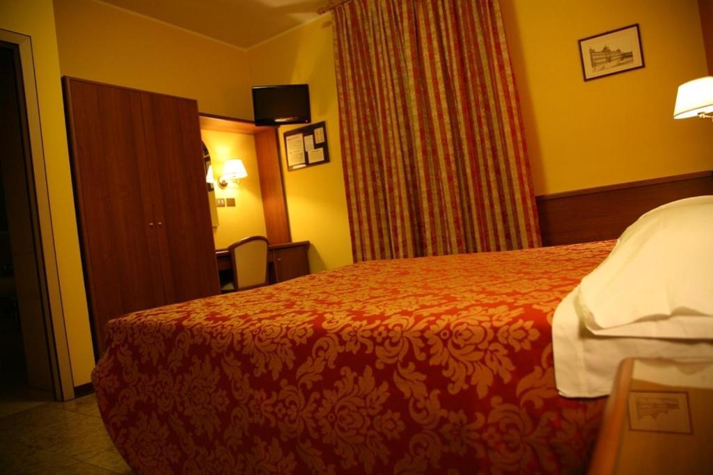 Hotel San Pellegrino Spilamberto ห้อง รูปภาพ