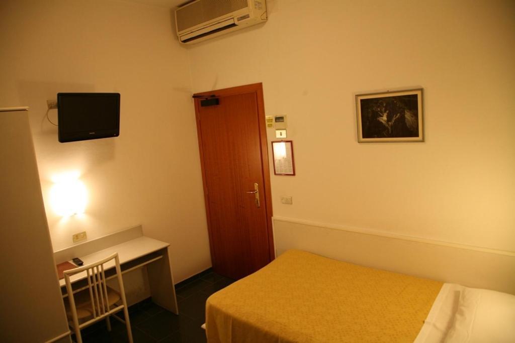 Hotel San Pellegrino Spilamberto ภายนอก รูปภาพ